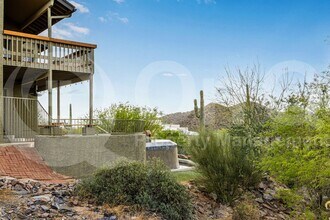 6050 E Tally Ho Dr in Cave Creek, AZ - Building Photo - Building Photo