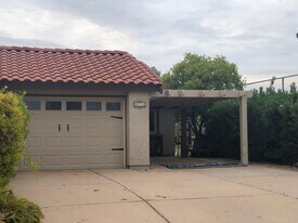 671 Leisure World in Mesa, AZ - Building Photo