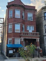 2014 N Kedzie Ave, Unit 2R in Chicago, IL - Building Photo