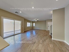 10756 Merrimack Ave in Las Vegas, NV - Building Photo - Building Photo