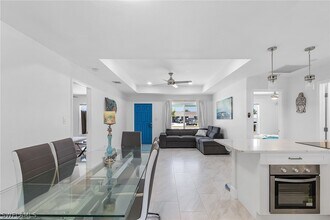 12139 Matlacha Blvd in Cape Coral, FL - Building Photo - Building Photo