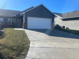 5501-5503 N Edwards Cir in Wichita, KS - Building Photo