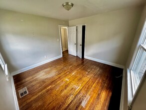 2643 Lansing Dr SW in Roanoke, VA - Building Photo - Building Photo