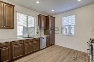 9286 Mystic Lake Alley in Sacramento, CA - Building Photo - Building Photo