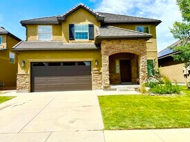 2007 Fielding Hill Ln in Draper, UT - Building Photo