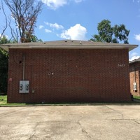 5423 Nicholson Dr in Baton Rouge, LA - Foto de edificio - Building Photo