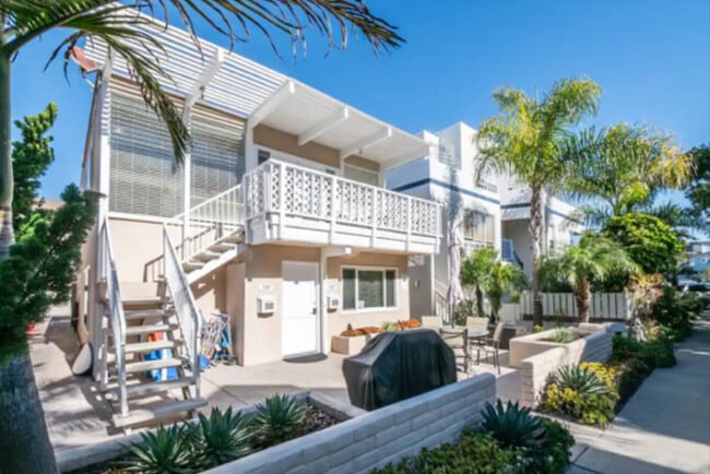 property at 730 Asbury Ct