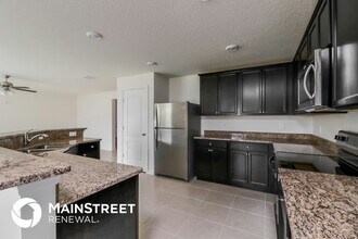 2136 Peyto Wy in Lakeland, FL - Building Photo - Building Photo