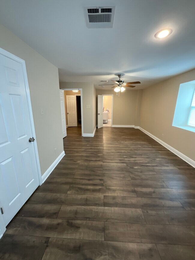 103 Lorraine St in Destrehan, LA - Building Photo - Building Photo