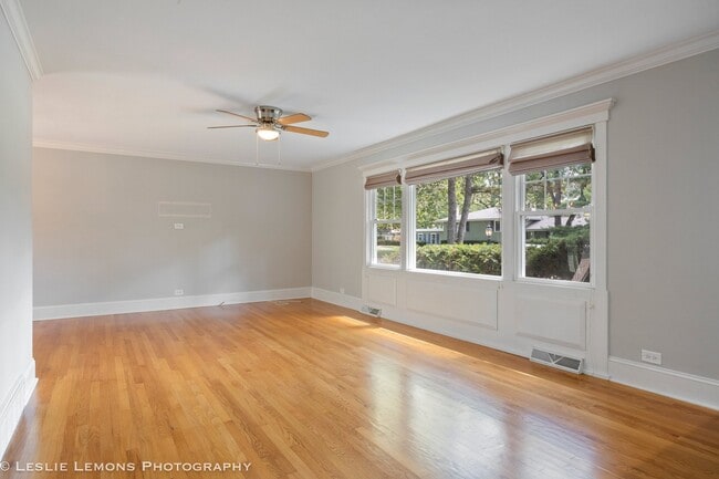 541 Cypress Dr in Naperville, IL - Building Photo - Building Photo