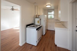 3674 Fourth Ave-Unit -3674 in San Diego, CA - Building Photo - Building Photo