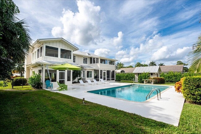 1947 NW Palmetto Terrace in Stuart, FL - Building Photo - Building Photo