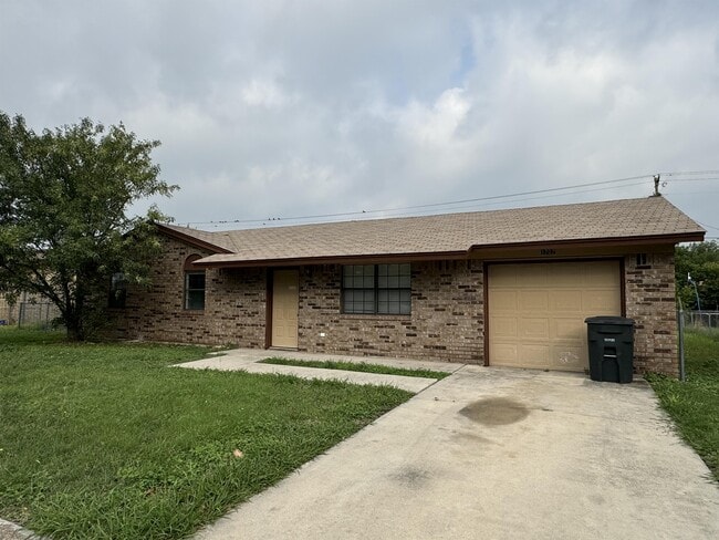 property at 1707 Sunset St