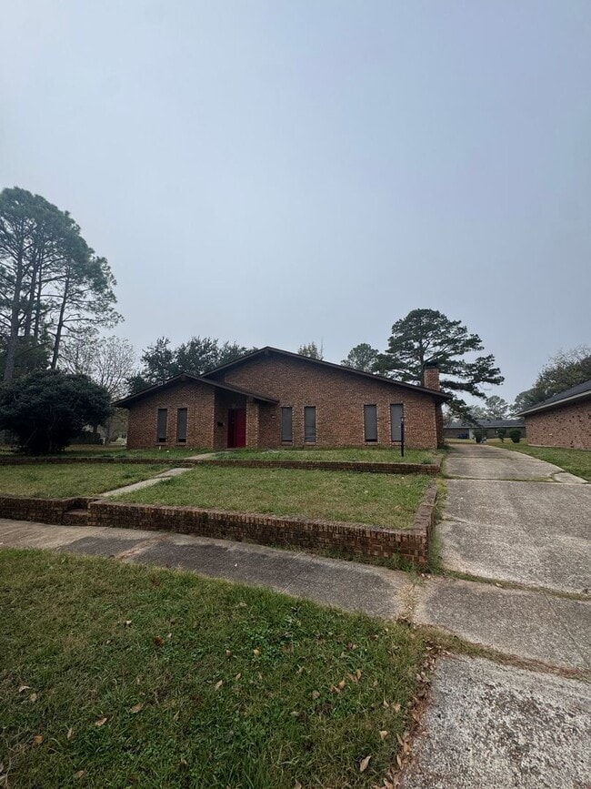 338 N Wickford Cir in Shreveport, LA - Building Photo - Building Photo