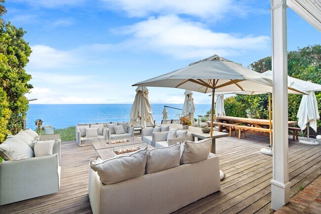property at 31740 Broad Beach Rd