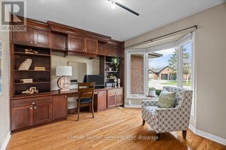 5 Lavender Way in London, ON - Building Photo - Building Photo