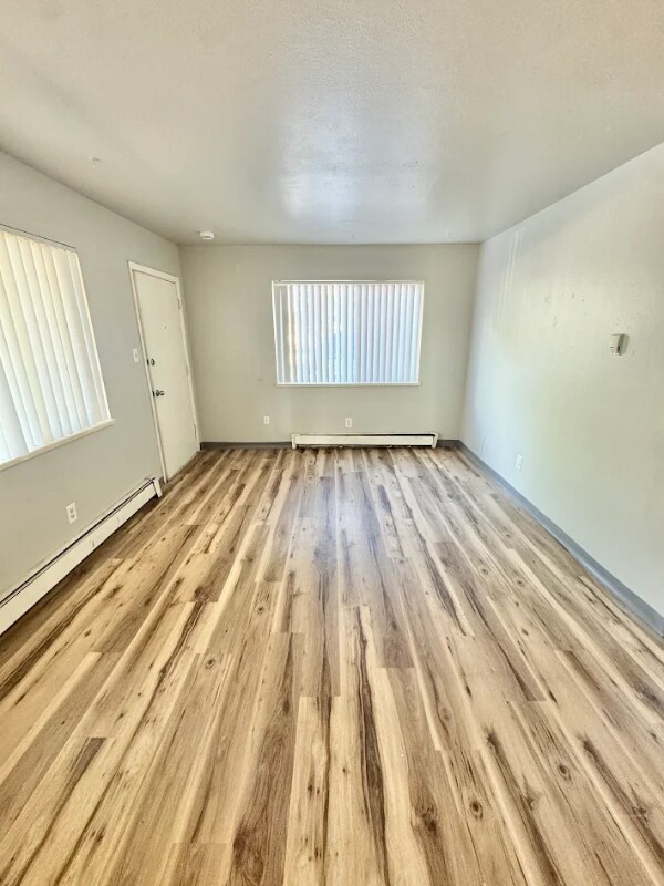 319-321 E Brookside St in Colorado Springs, CO - Building Photo - Building Photo