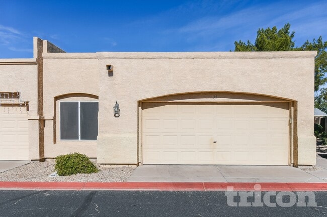 property at 625 N Hamilton St