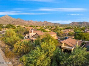 10392 E Penstamin Dr in Scottsdale, AZ - Building Photo - Building Photo