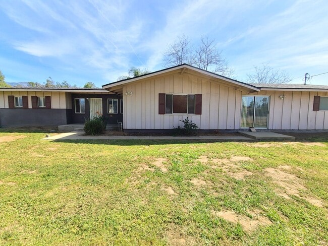 13195 Bryant St in Yucaipa, CA - Building Photo - Building Photo