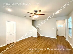 10346 Lynwood Branch in San Antonio, TX - Building Photo - Building Photo
