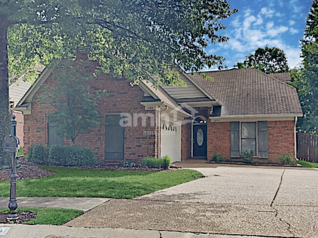 property at 1494 Appling Wood Cove S