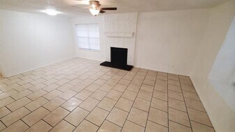 3427 Republic Dr in Forest Hill, TX - Building Photo