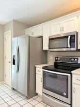747 Steeplechase Way in Bowling Green, KY - Building Photo - Building Photo