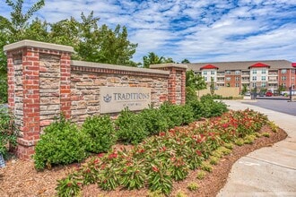 Traditions at Fort Mill - Seniors 55+ in Fort Mill, SC - Foto de edificio - Building Photo