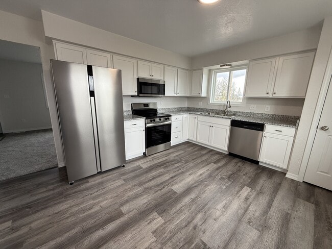 property at 6233 43rd St SW