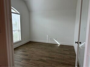 1132 Beals Crk St in Conroe, TX - Building Photo - Building Photo