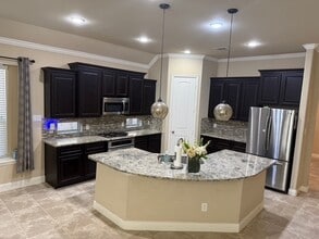 5115 Wilting Oak Ln in Spring, TX - Building Photo - Building Photo