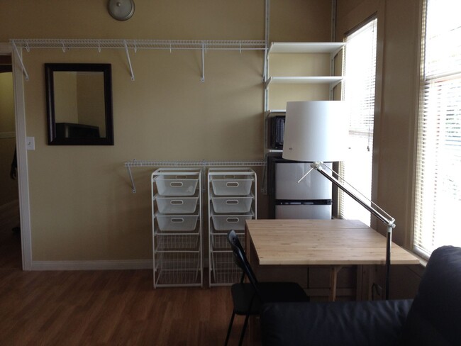 property at 3948 S Farrar St