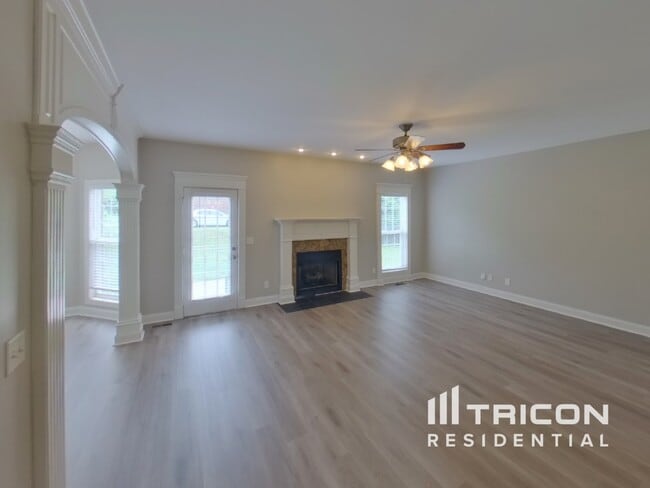 444 Savannah Ridge in Murfreesboro, TN - Building Photo - Building Photo