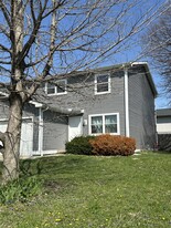 2520 Leeper Dr in Champaign, IL - Building Photo