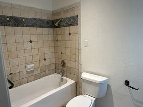 2922 Haymeadow in Carrollton, TX - Building Photo - Building Photo