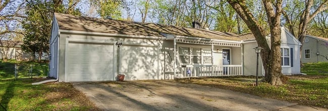 property at 5215 Sterling Ave