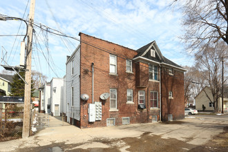 5807 Toledo St in Detroit, MI - Foto de edificio - Building Photo