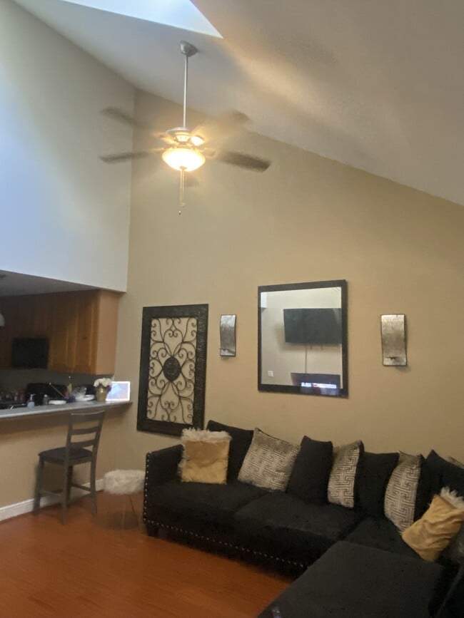3248 Sugar Berry Way in Tallahassee, FL - Foto de edificio - Building Photo