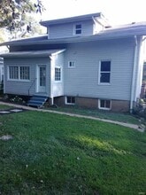 7433 Lynn Ave in University City, MO - Building Photo - Building Photo