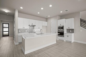 709 Pinnacle View Dr in Georgetown, TX - Building Photo - Building Photo