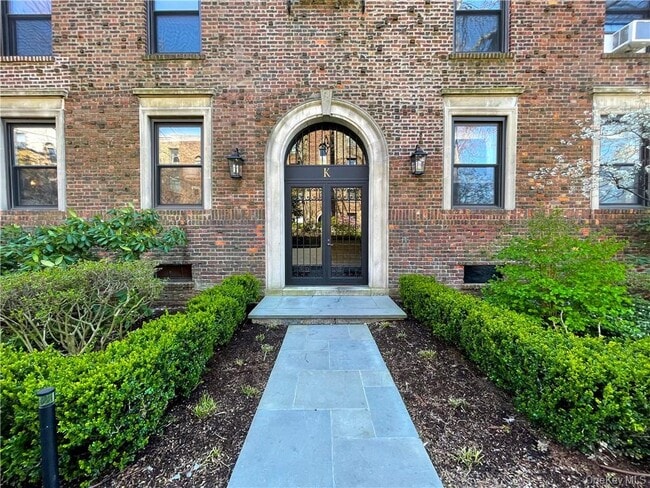 property at 64 Sagamore Rd