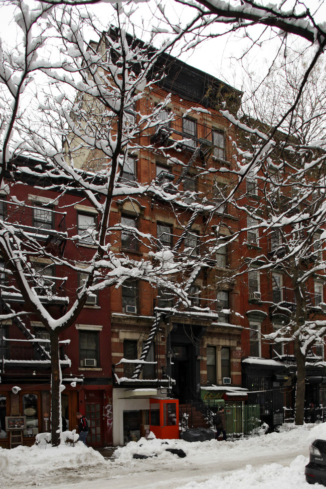 430 E 9th St in New York, NY - Foto de edificio - Building Photo