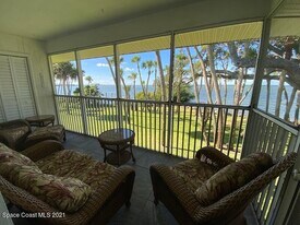 230 Cape Shores Cir in Cape Canaveral, FL - Building Photo