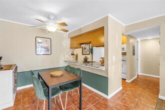 3269 S Beneva Rd in Sarasota, FL - Building Photo - Building Photo