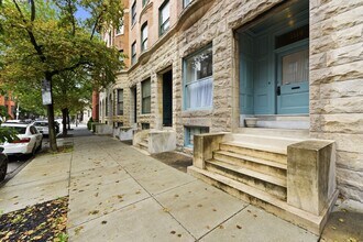 1119 N Calvert St in Baltimore, MD - Building Photo - Building Photo