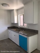 840 W Colden Ave in Los Angeles, CA - Building Photo - Building Photo
