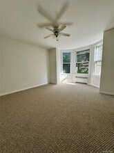 38 Linden Pl in New Rochelle, NY - Building Photo - Building Photo