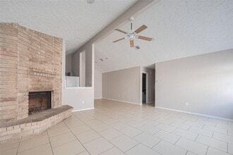 19946 Stoney Haven Dr in Cypress, TX - Building Photo - Building Photo