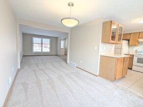 289 Deerhurst Ln in Webster, NY - Building Photo - Building Photo